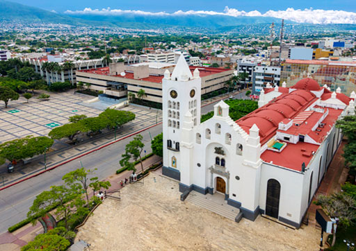 トゥストラ グティエレス