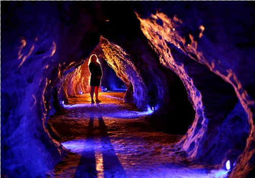 ルアクリ洞窟～ワイトモで洞窟探検～自然の美しさを楽しもう