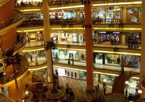 エジプト最大規模のショッピングモールショッピング【英語アシスタント付き】
