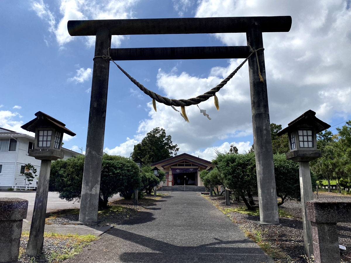 H I S Lealea企画 現存する日本国外最古の神社 ハワイ島 ヒロ大神宮 バーチャル参拝と逸話 日本時間 11 3 火 祝 9 00 コナ ハワイ島 ハワイ アメリカ のオプショナルツアー 海外現地ツアー格安予約