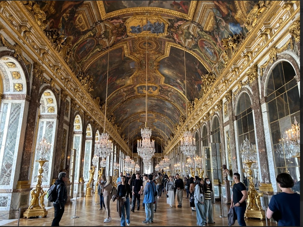 最終日におすすめ！ベルサイユ宮殿半日または1日観光ツアー プライベートツアー＆専用車 空港送迎