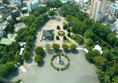 龍頭山公園（釜山タワー）