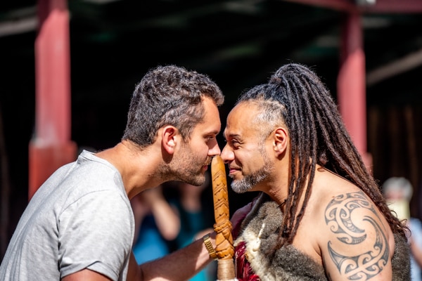 Te Pā Tū ～先住民族マオリ文化体験・ディナーツアー～迫力満点ハカショー付き