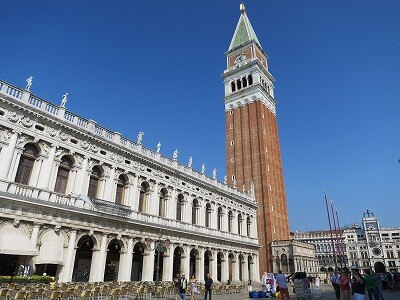 ベネチア午前市内観光　～サン・マルコ寺院とドゥカーレ宮殿入場見学付き～